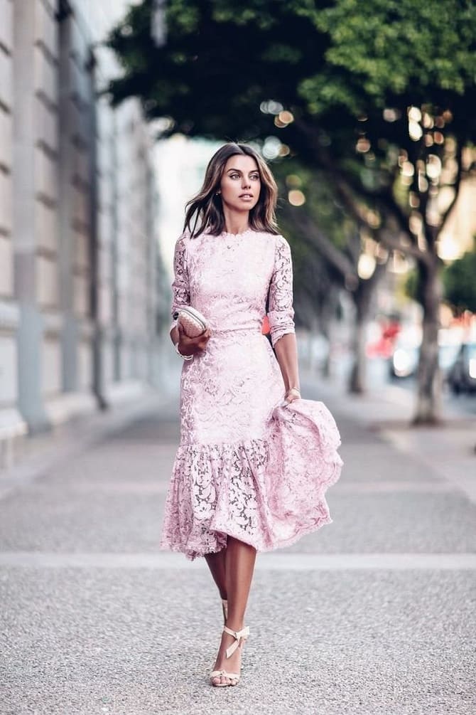 What dress to wear on March 8: ideas for stylish looks 8