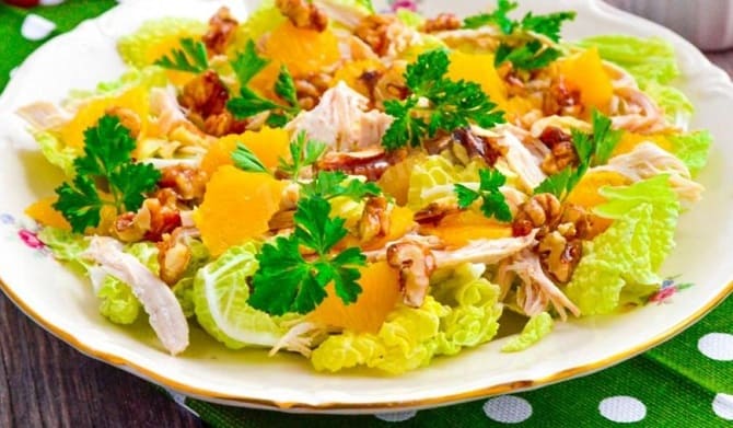 Delicious salads with walnuts: simple recipes 4