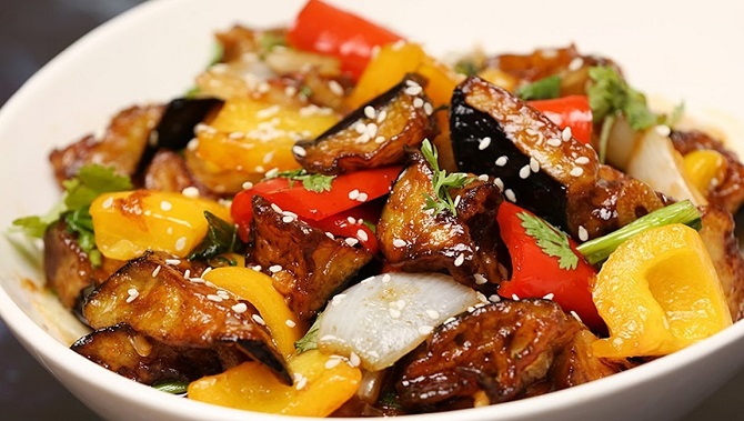 Салати з баклажанів: оригінальні та дуже смачні рецепти страв 4