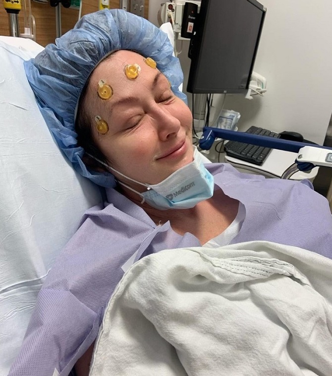 Шеннен Доерті показала себе на фото після операції на мозку 1