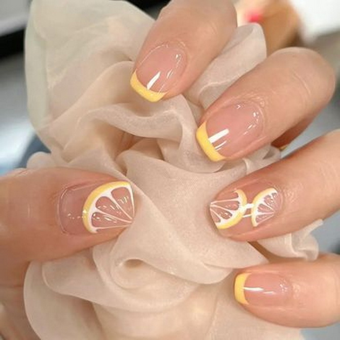 Fruit manicure: a juicy trend on your nails 13
