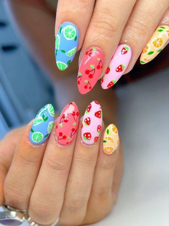 Fruit manicure: a juicy trend on your nails 23