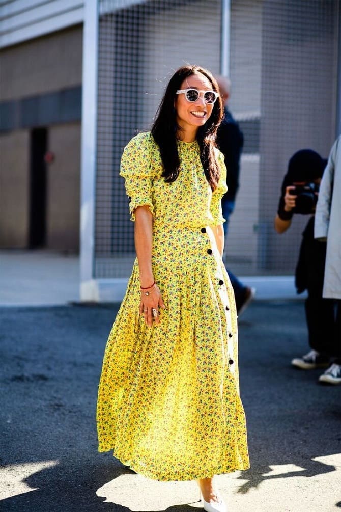 Fashionable yellow dresses spring-summer 2024: stylish models 2