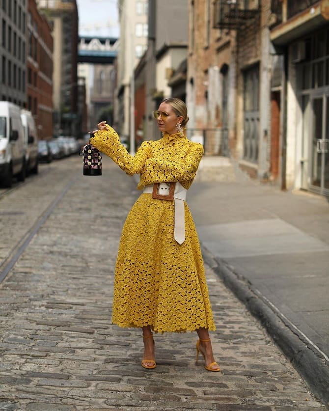 Модные желтые платья весна-лето 2024: стильные модели 3