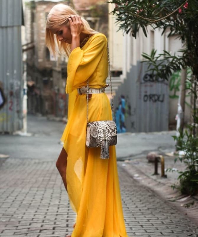 Fashionable yellow dresses spring-summer 2024: stylish models 7