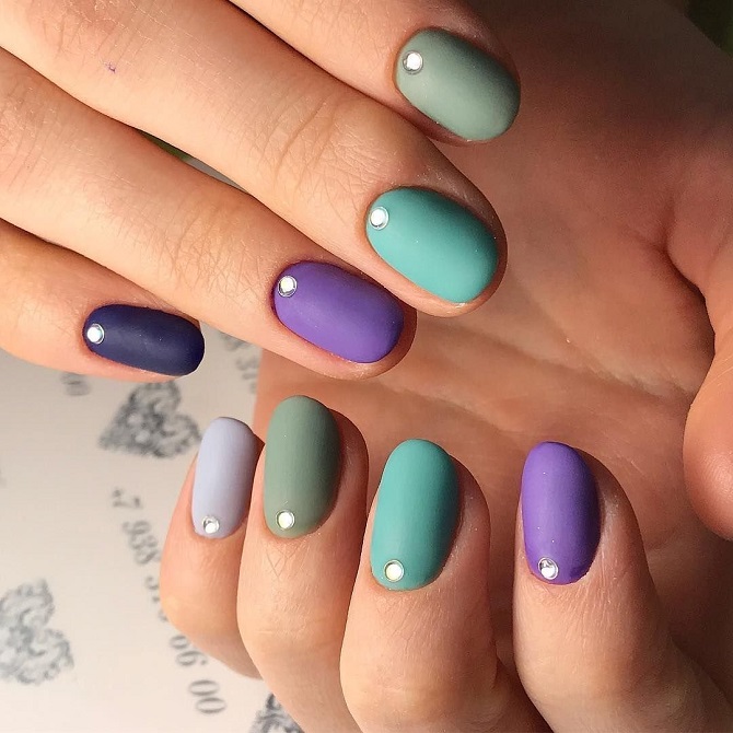 Contrast manicure: fashion ideas for spring 2024 5