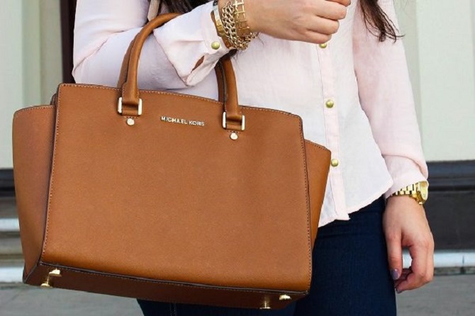Brown bag – fashion trend 2024-2025 10