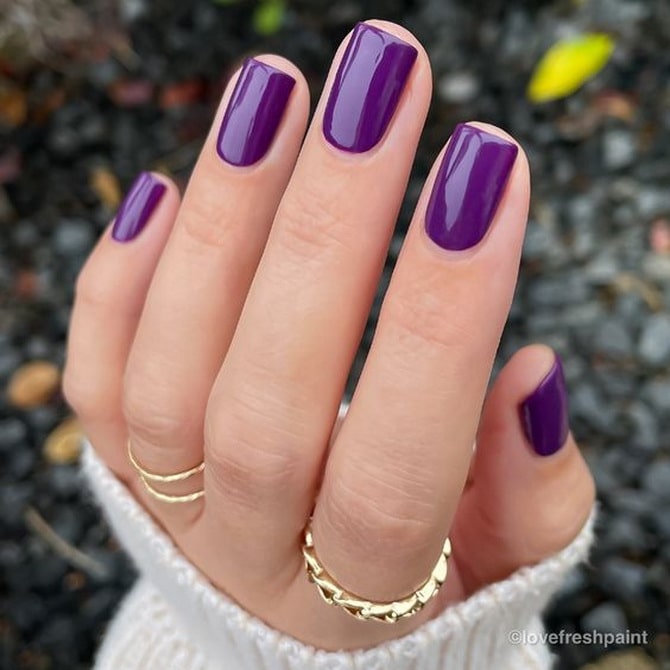 Manicure colors that age the hands of women over 50 2