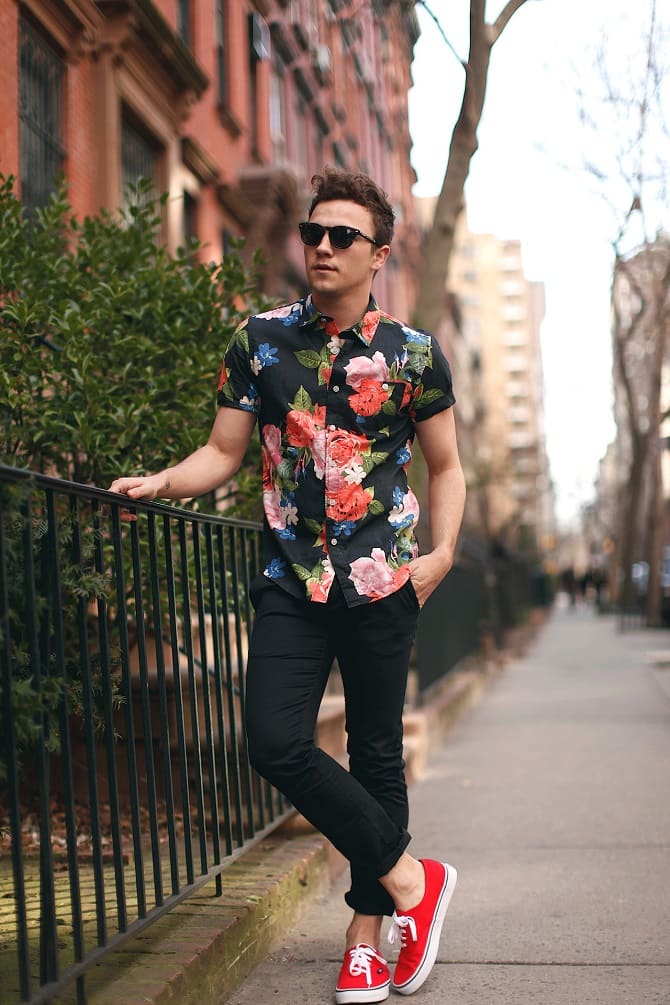 Fashionable men’s shirts for spring 2024: 5 current trends 12