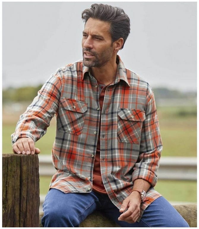 Fashionable men’s shirts for spring 2024: 5 current trends 9
