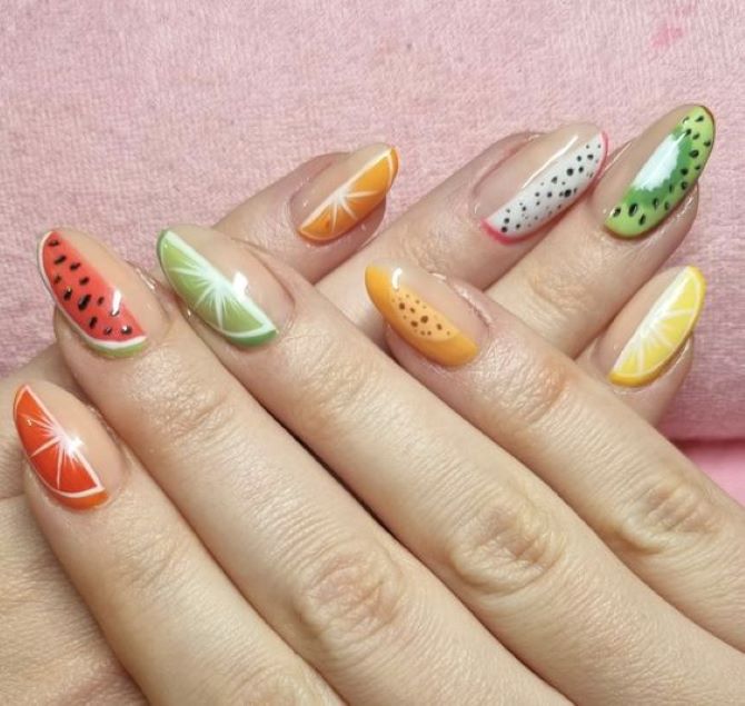 Fruit manicure: a juicy trend on your nails 22