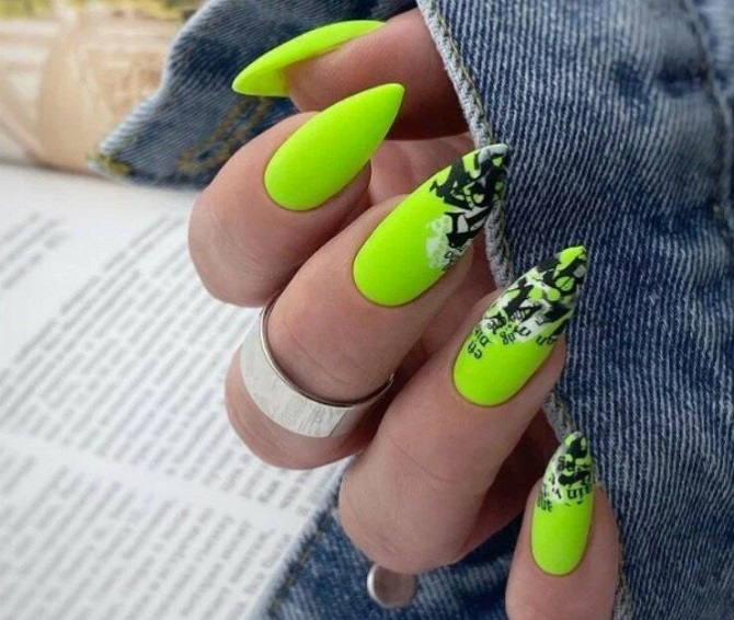 Light green manicure: fashionable ideas for spring 10