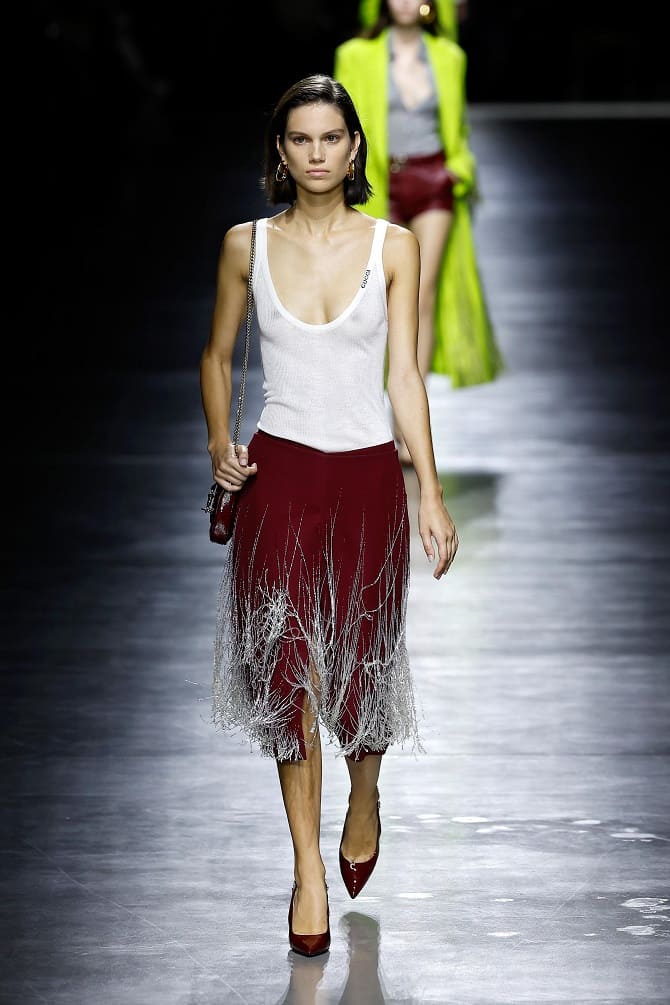Fashionable skirts with fringe: stylish models for the spring-summer season 2024 4