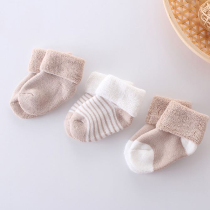 Як правильно підібрати шкарпетки для комфорту вашої дитини 1