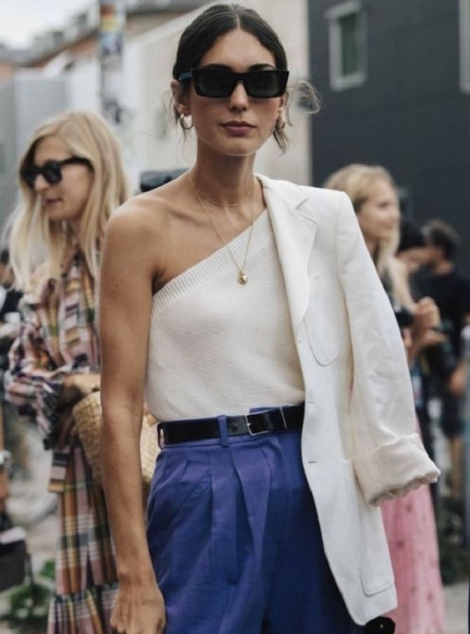 How to wear an asymmetrical top this summer – fashionable examples with photos 4