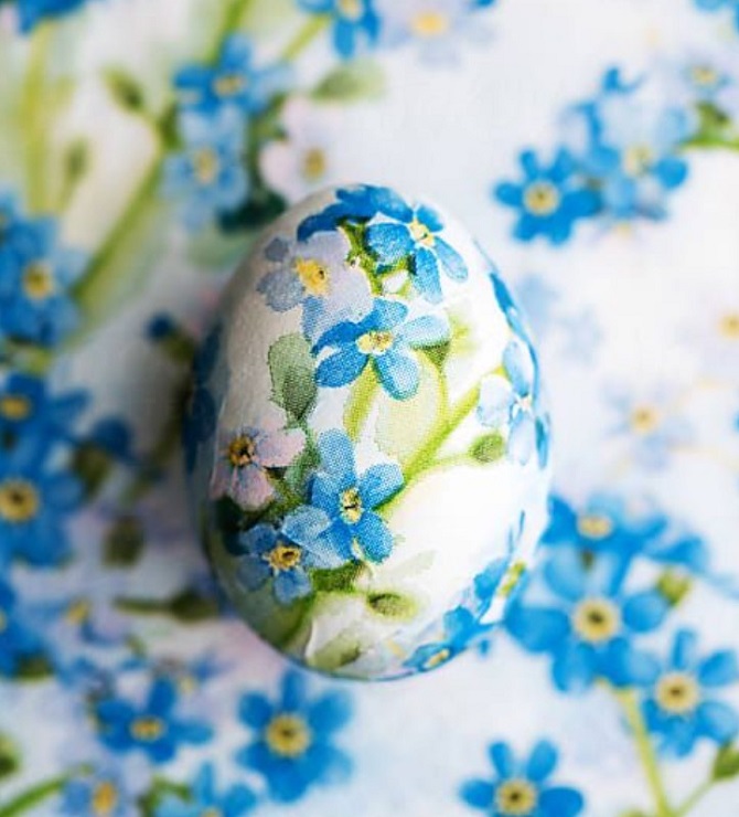 How to decorate Easter eggs using a napkin: original ideas with photos 7