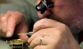 Мастерство и надежность: профессиональный ремонт швейцарских часов в Киеве