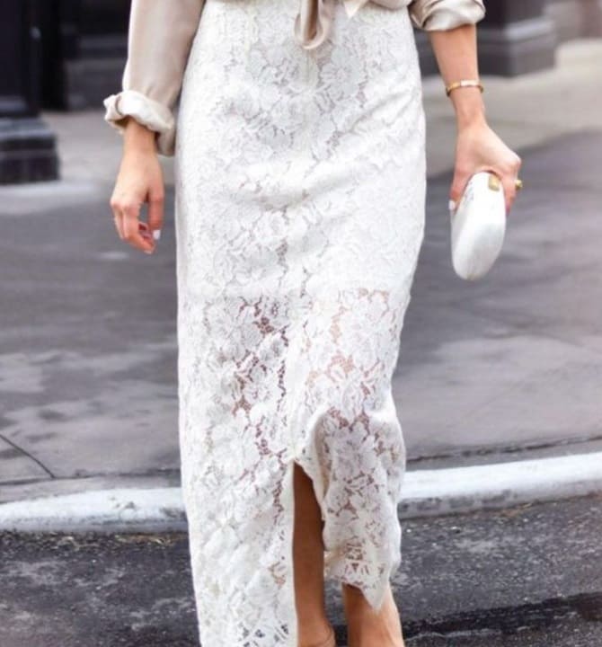 Lace skirt is a fashion trend this summer 10