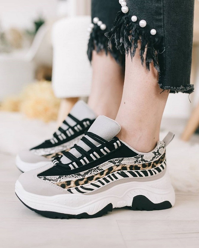 Fashionable women’s sneakers for summer 2024: what to choose for fashionistas 11