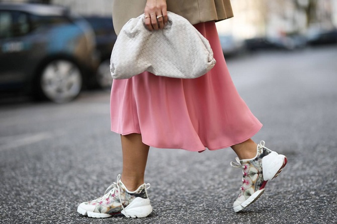 Fashionable women’s sneakers for summer 2024: what to choose for fashionistas 10
