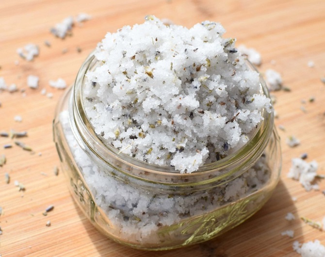 3 best body scrubs at home 2