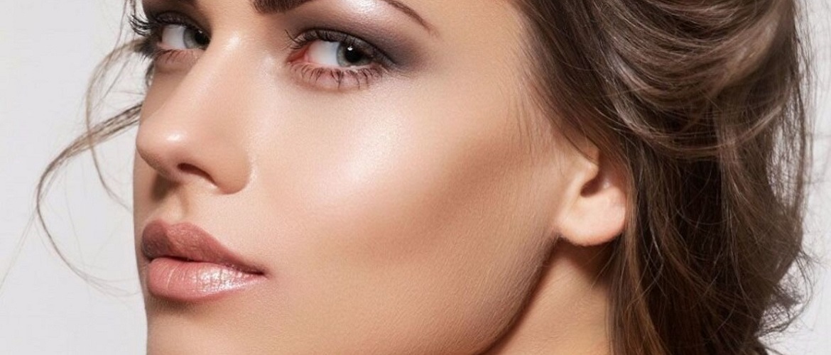 How to properly highlight cheekbones: 5 practical tips