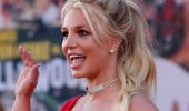 Britney Spears broke her leg, but refused treatment