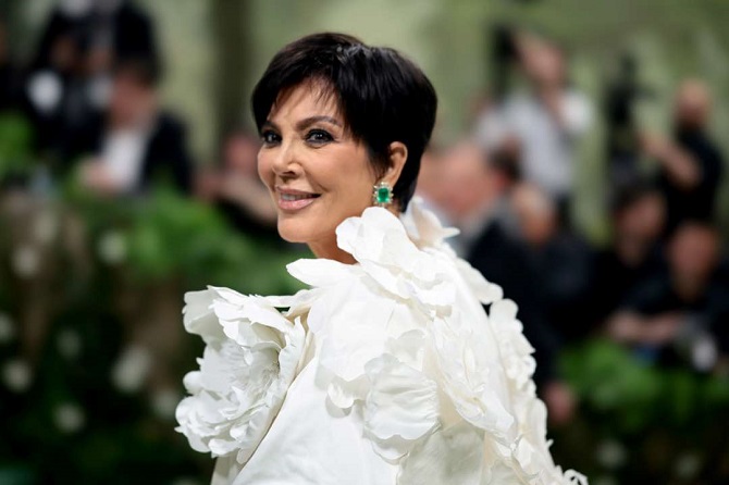 TV star Kris Jenner diagnosed with cancer 1