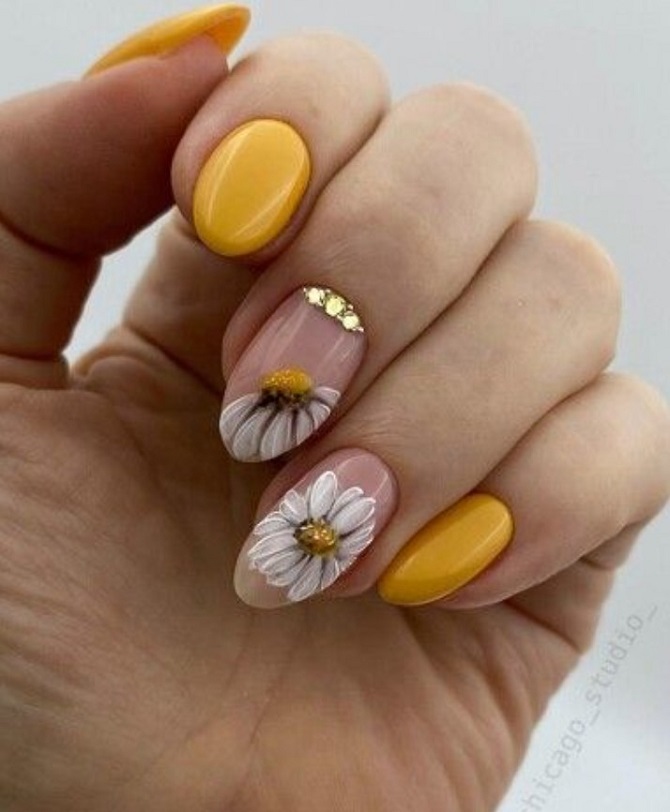 Summer manicure with daisies – fashion ideas with photos 6