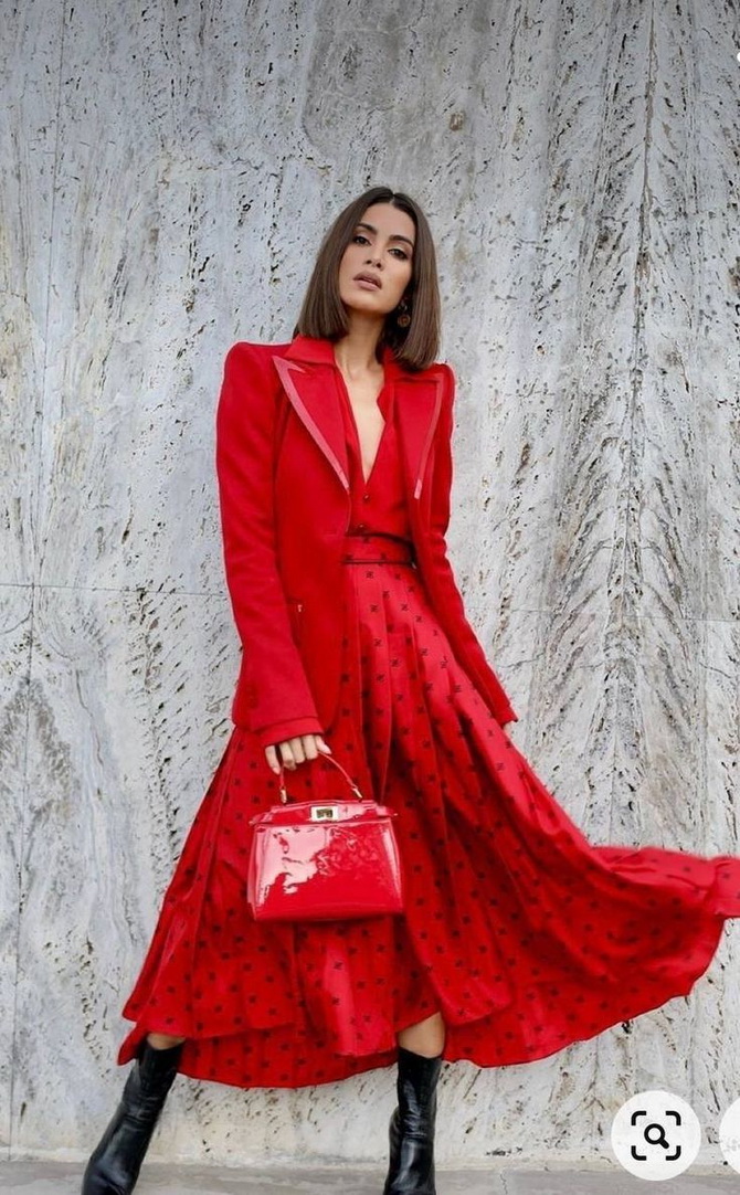 How to wear red 2024: bright looks and fashionable combinations 20