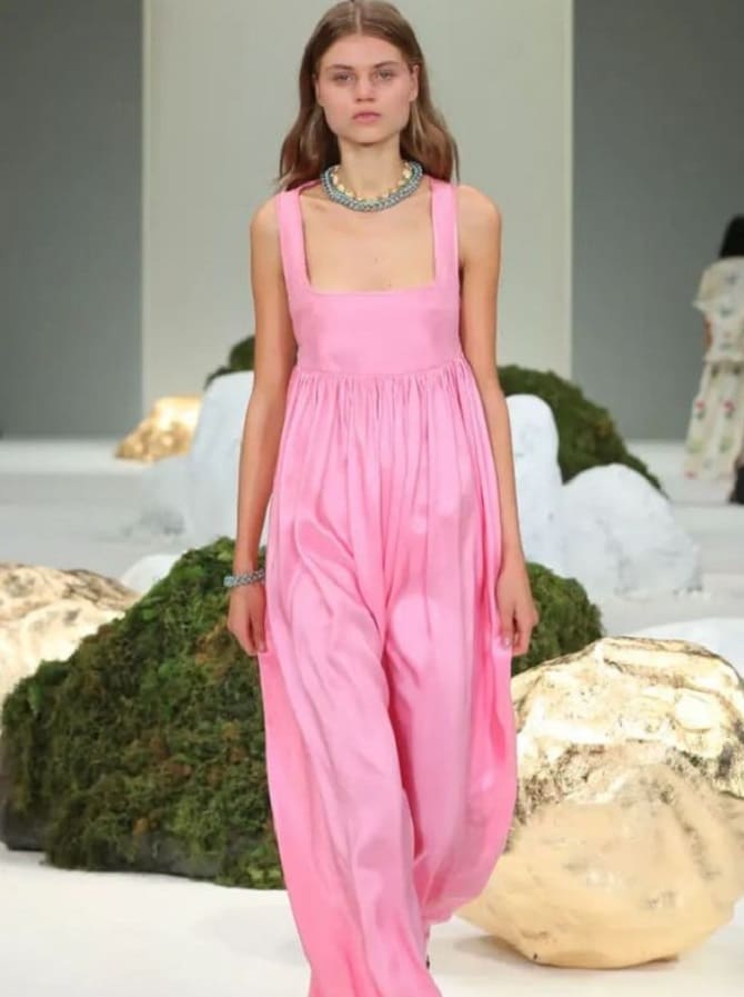 Pink dresses – fashion trend for summer 2024 2