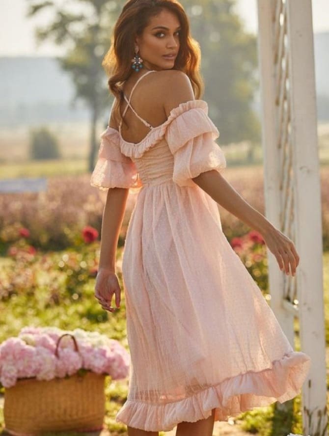 Pink dresses – fashion trend for summer 2024 12