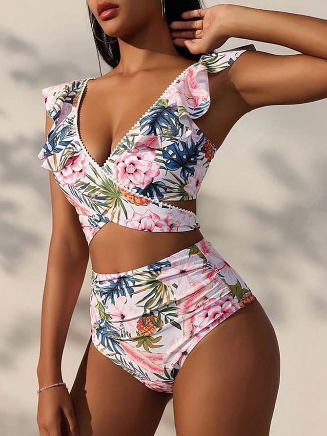 The main trends in swimsuits for summer 2024 9