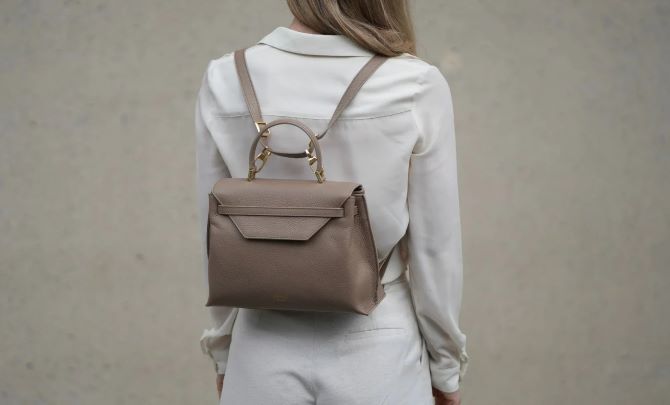 Stylish women’s backpacks 2024: fashionable images 3