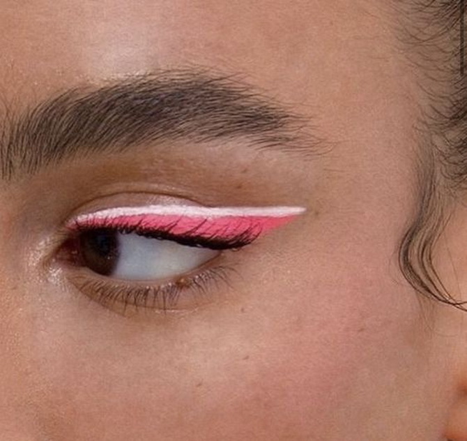 Colored arrows on the eyes: a bright and fresh beauty trend for the summer 22