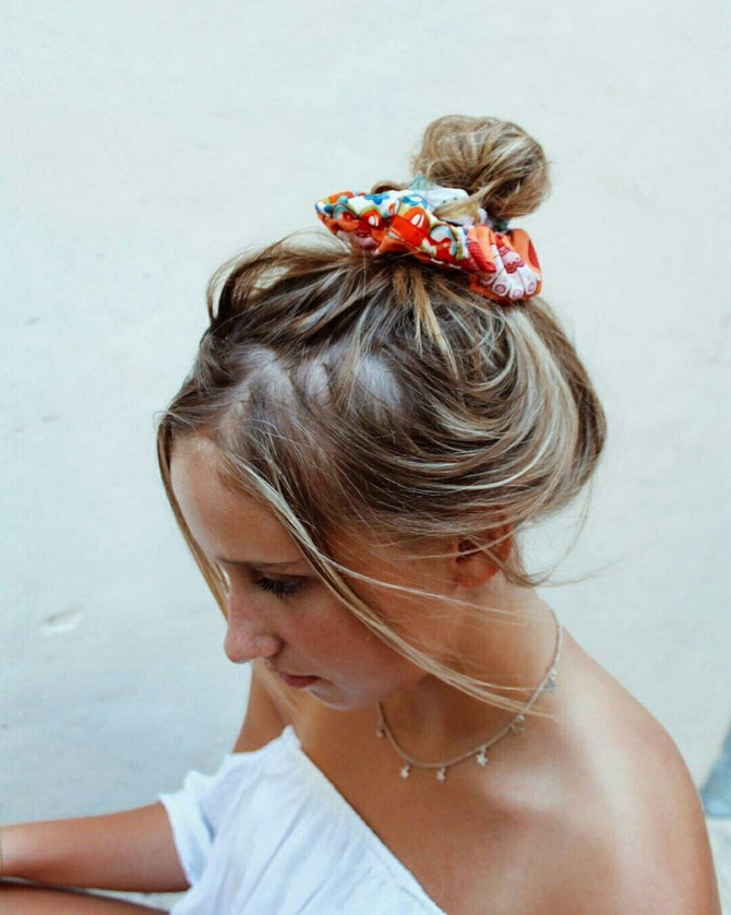 Scrunchie: 5 easy hairstyles with this hair accessory 15