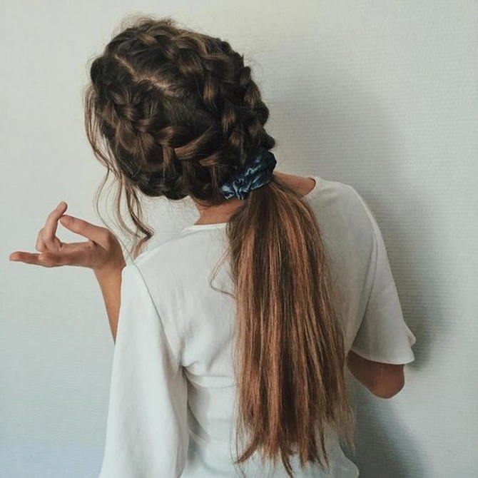 Scrunchie: 5 easy hairstyles with this hair accessory 18