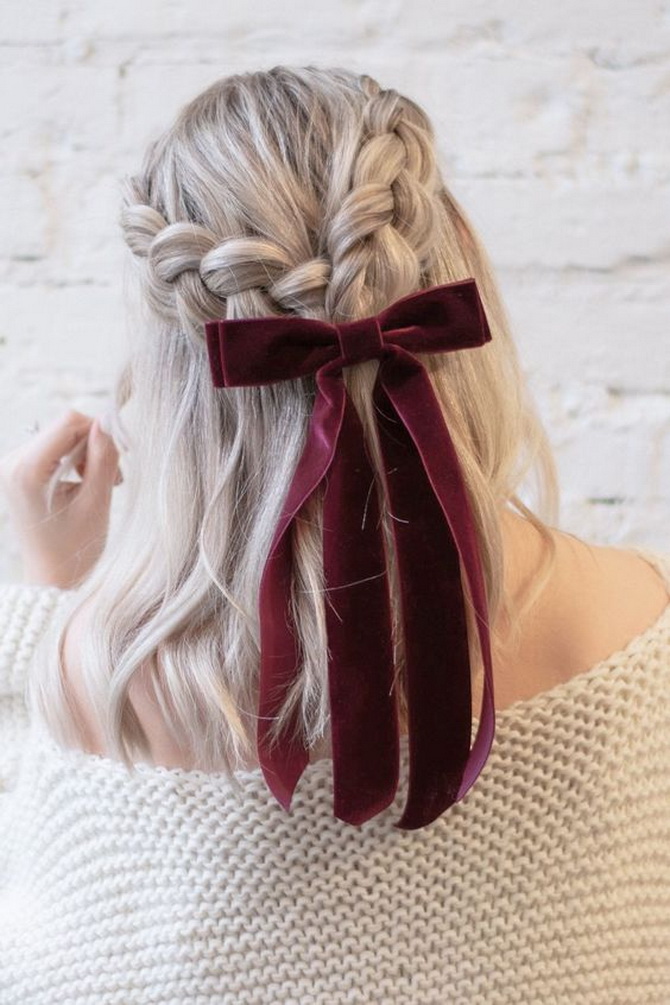 Charming hairstyles with a bow: romance and style in one accessory 24