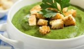 Green soup with parsley: a step-by-step recipe for a delicious and original dish