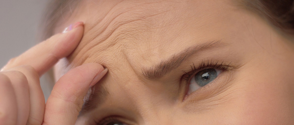 How to remove wrinkles on the forehead at home: 3 effective ways