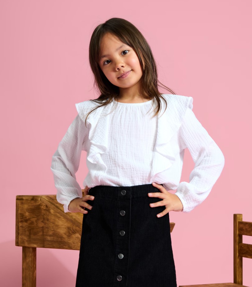 Fashionable school uniform 2024-2025: looks for girls and boys 6