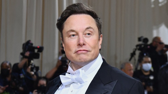 Elon Musk’s transgender daughter called him a liar 2