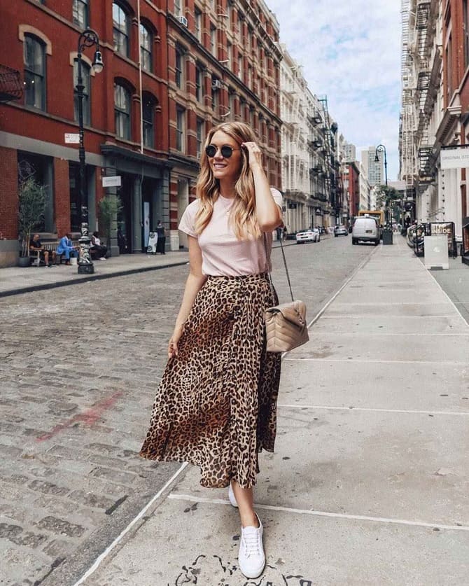 4 ideas on how to wear a leopard skirt in the fall of 2024 2