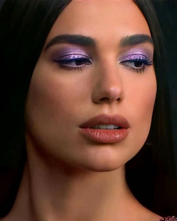 Lavendel-Make-up: So kreieren Sie einen sanften und stilvollen Look 1