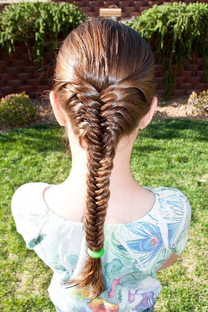 Fashionable hairstyles for September 1 for first-graders: options for unforgettable images 14