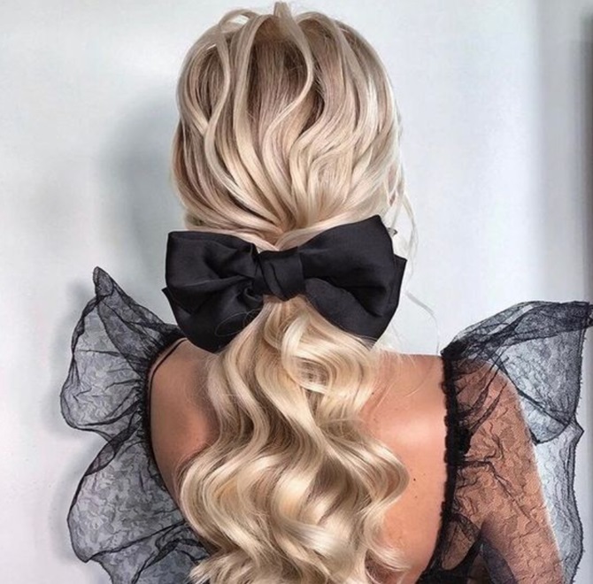 Fashionable hairstyles for September 1 for long hair 3