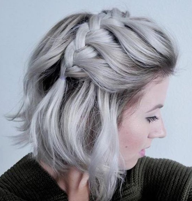 Fashionable hairstyles for September 1 for short hair 26