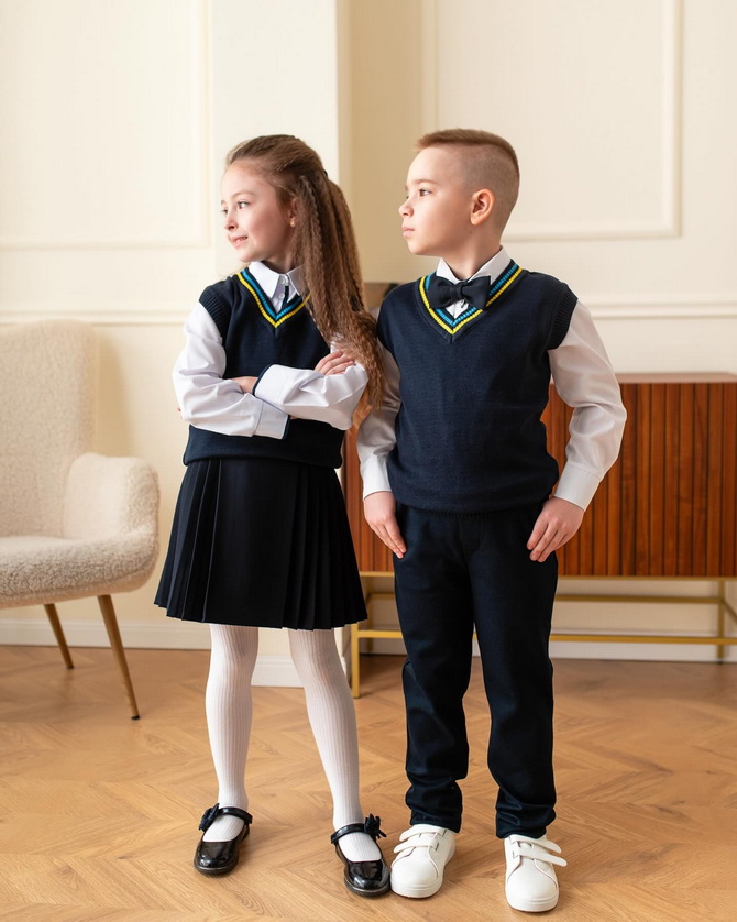 Fashionable school uniform 2024-2025: looks for girls and boys 4