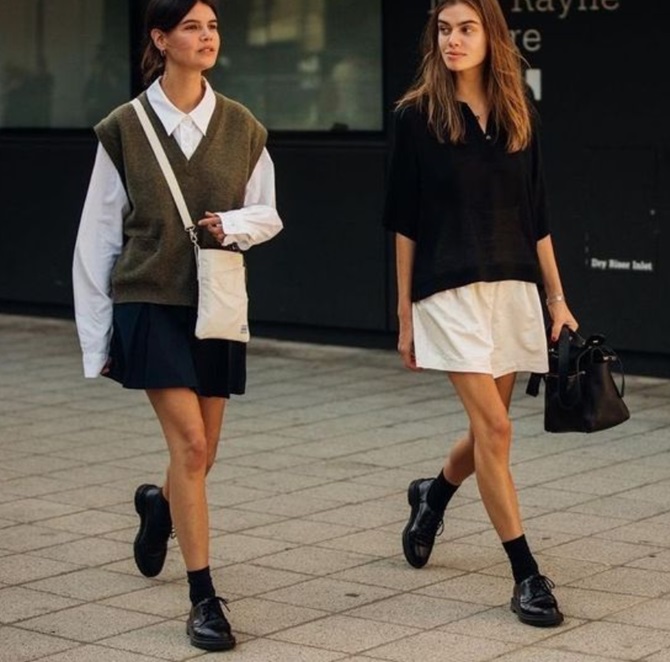 Fashionable school uniform for teenagers 2024-2025: new trends 19