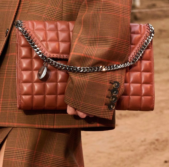 5 Fashionable Bags for Fall 2024 12